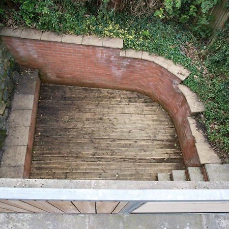 2 Bedroom Characterful Semi-Detached House, Enviably Located With Balcony And Terrace セント・アンドルーズ エクステリア 写真